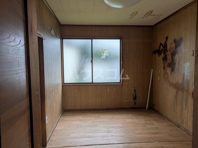 13/30 寝室