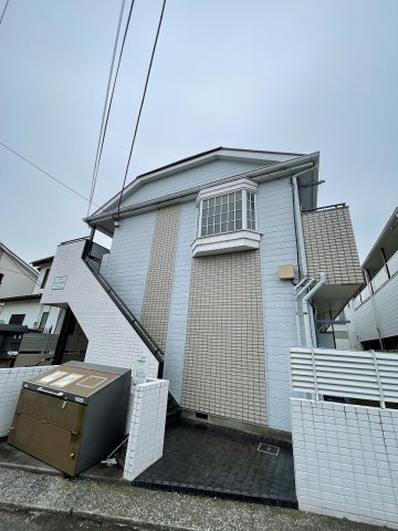 25/30 エントランス