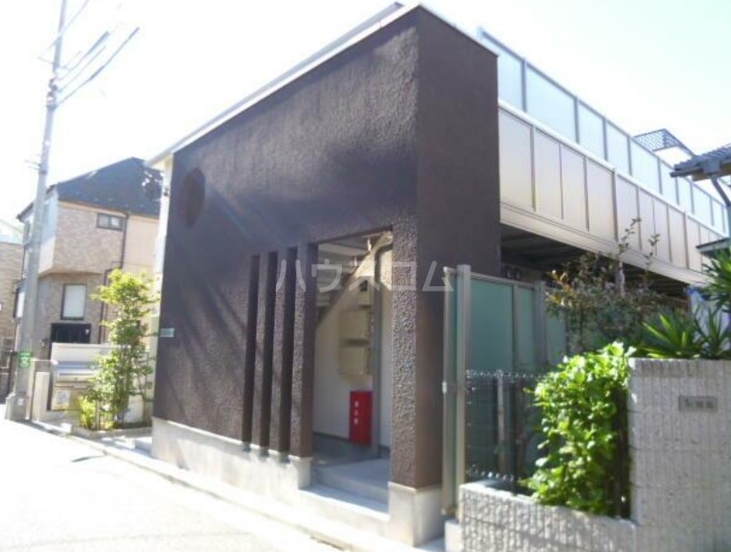 2/4 エントランス