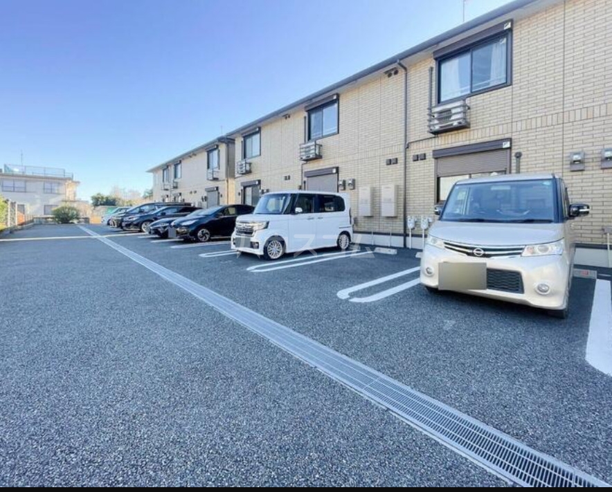 15/21 駐車場