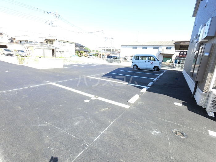 15/24 駐車場
