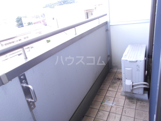 19/30 バルコニー