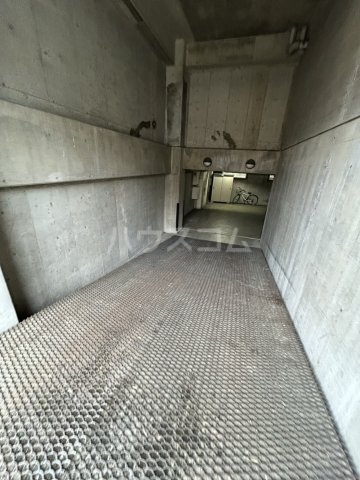 3/7 駐車場
