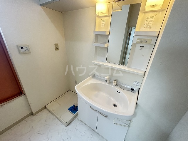 21/30 洗面
