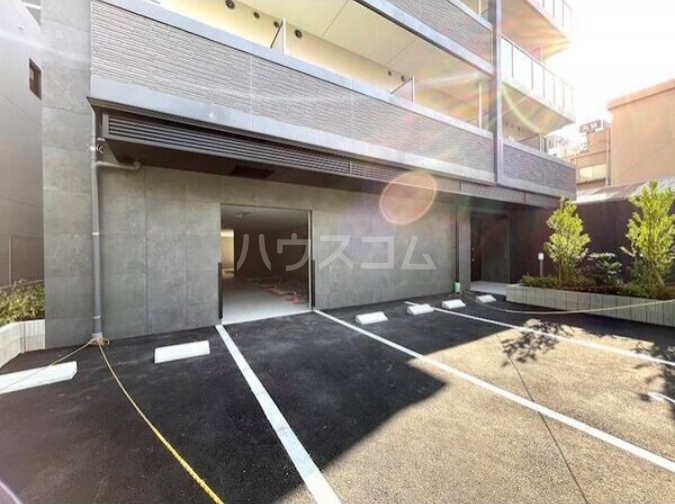 2/6 駐車場