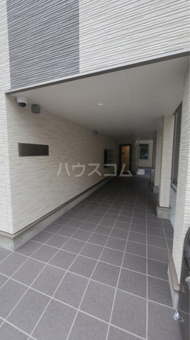 2/5 エントランス