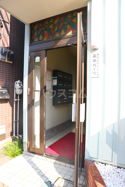 3/4 エントランス