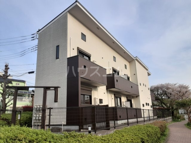 1/3 外観