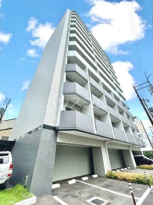 1/18 外観
