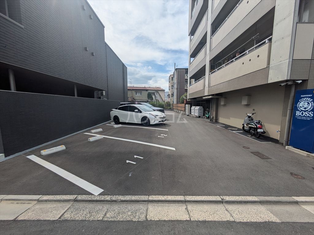 29/30 駐車場