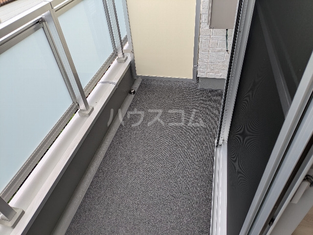 15/28 バルコニー