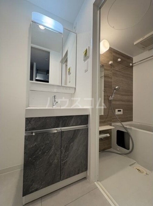 8/11 洗面