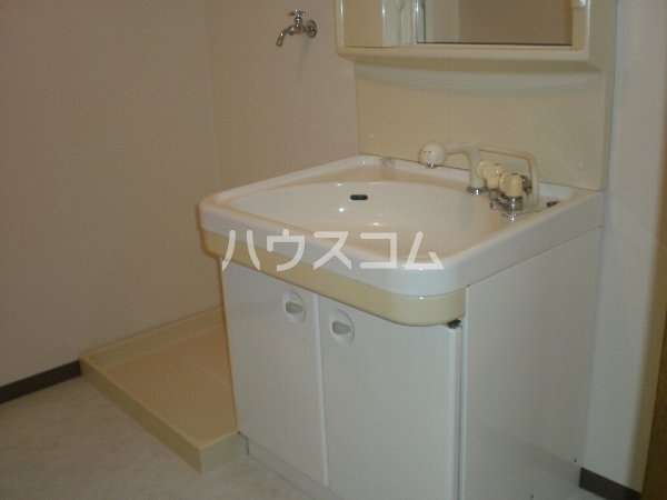 13/27 洗面