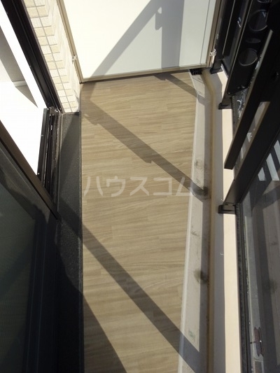 14/30 バルコニー