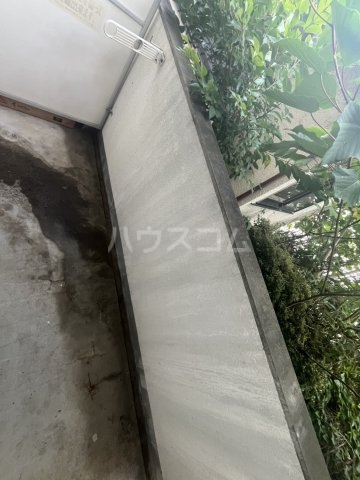 20/30 バルコニー