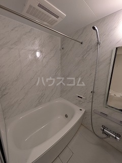15/30 浴室