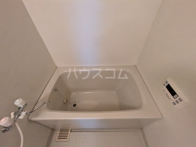 19/30 浴室