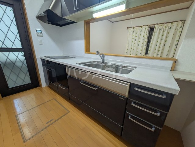 13/30 キッチン