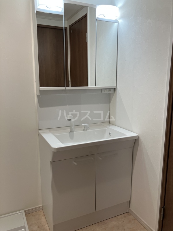 16/30 洗面