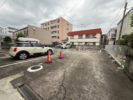 3/4 駐車場