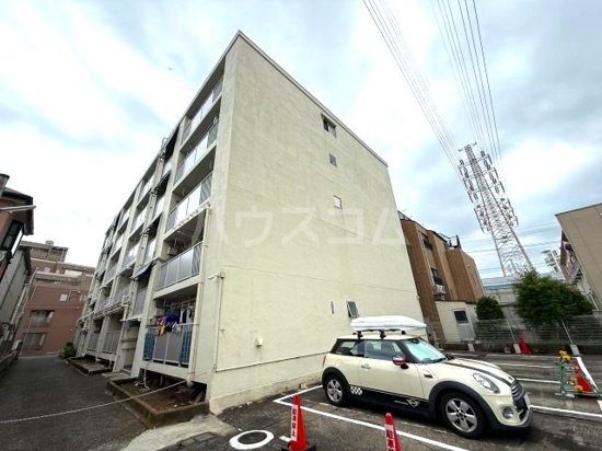 2/4 外観