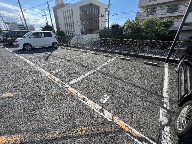 20/26 駐車場