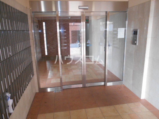 15/25 エントランス