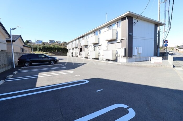 3/5 駐車場