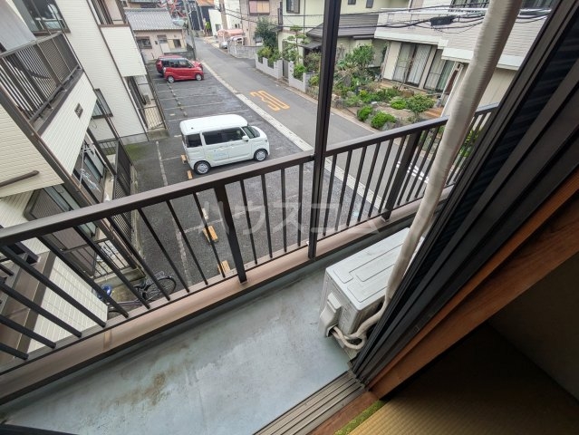21/30 バルコニー