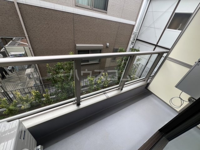 21/30 バルコニー