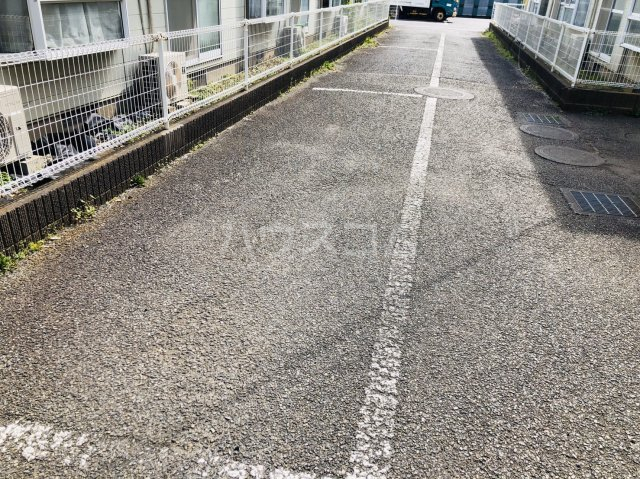 4/10 駐車場