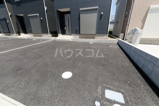 20/21 駐車場