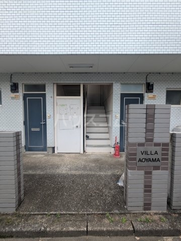 29/30 エントランス