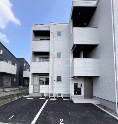 1/16 外観