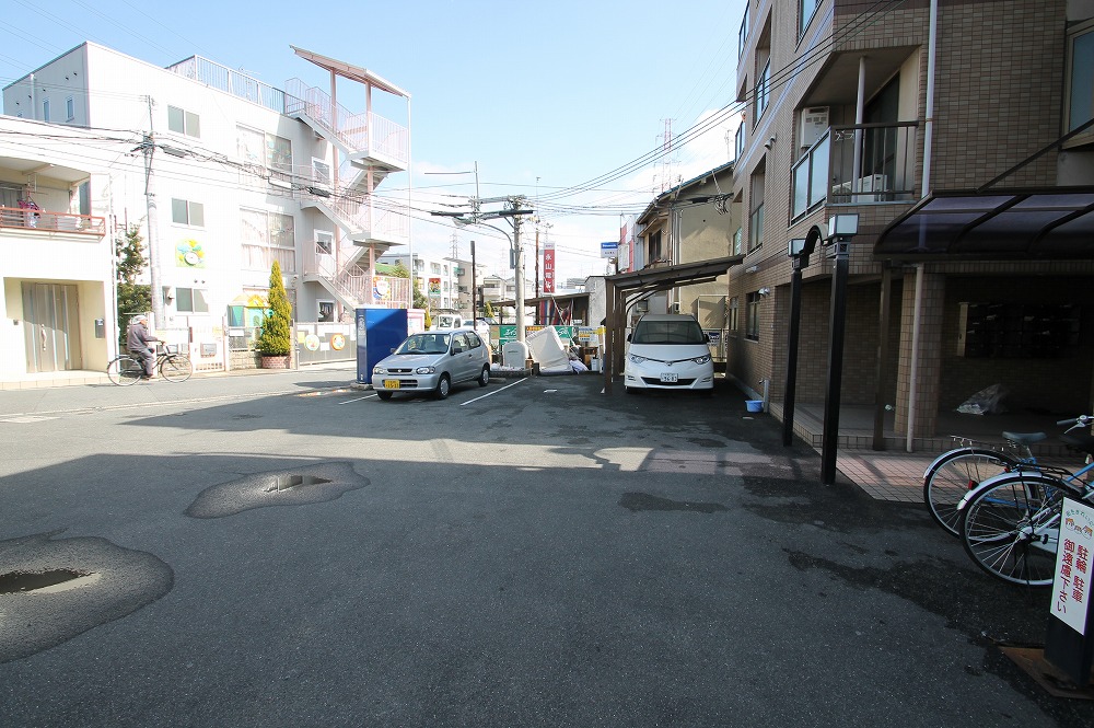 19/29 駐車場