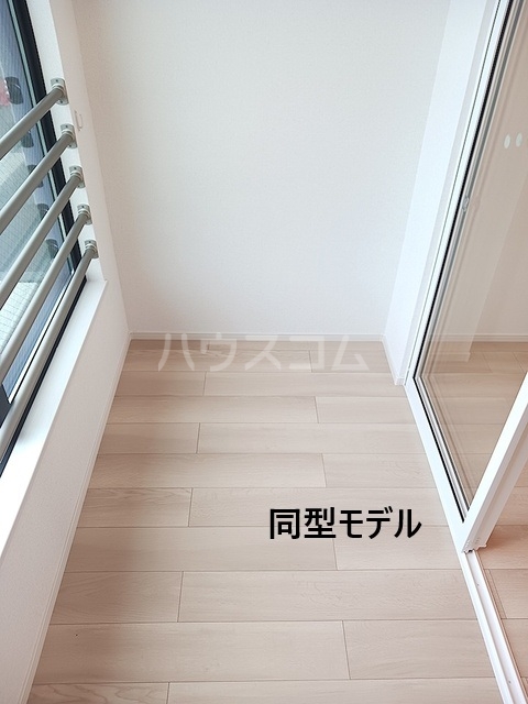 16/30 バルコニー