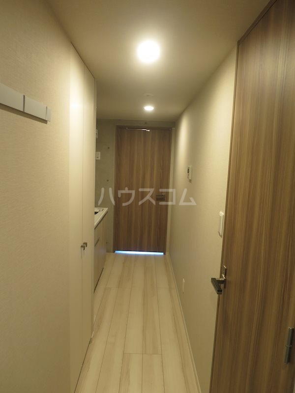 5/18 玄関