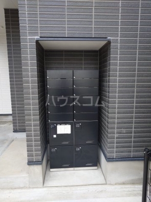 13/30 玄関