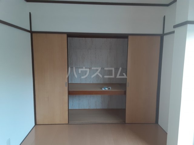 14/27 収納
