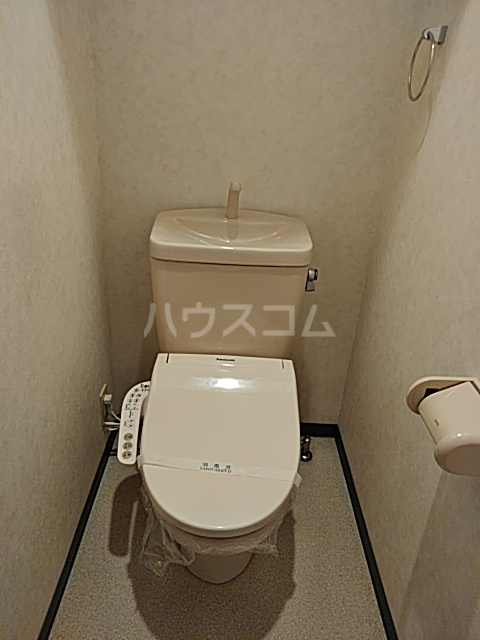 13/30 トイレ