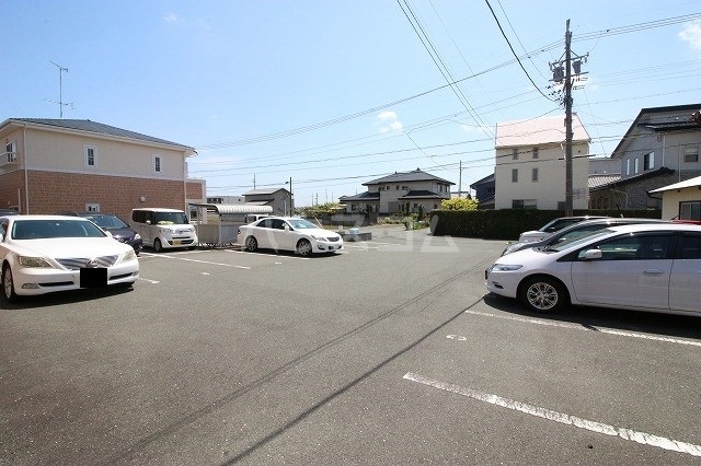 3/5 駐車場