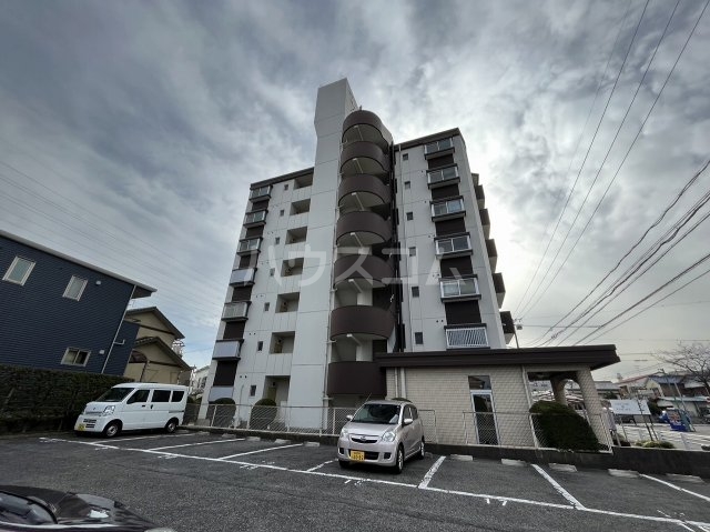 2/4 外観