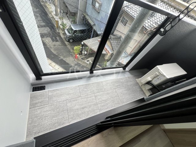 18/30 バルコニー