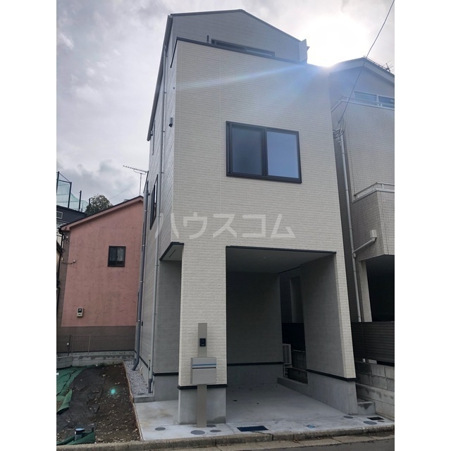 2/3 駐車場