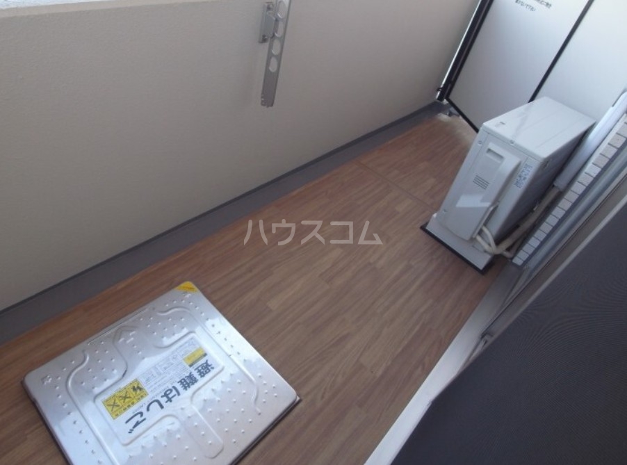 15/23 バルコニー