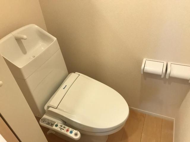 13/30 トイレ