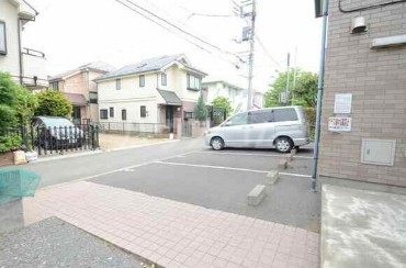 4/8 駐車場