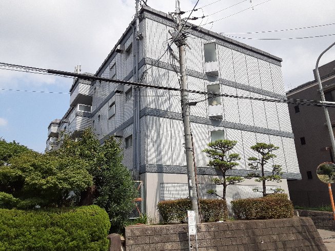 2/30 外観