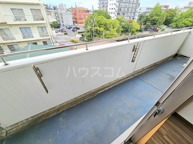 15/28 バルコニー
