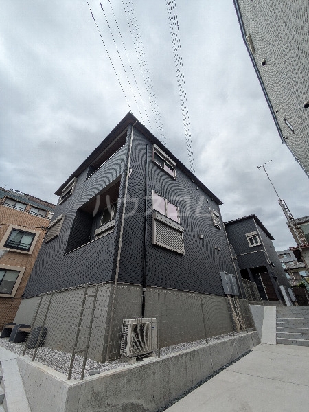 2/30 外観